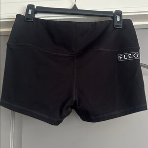 Womens black fleo bike shorts size large
